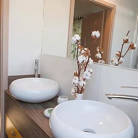 Maison D Hotes Coeur De Village Alsace & Hotel Bischwiller